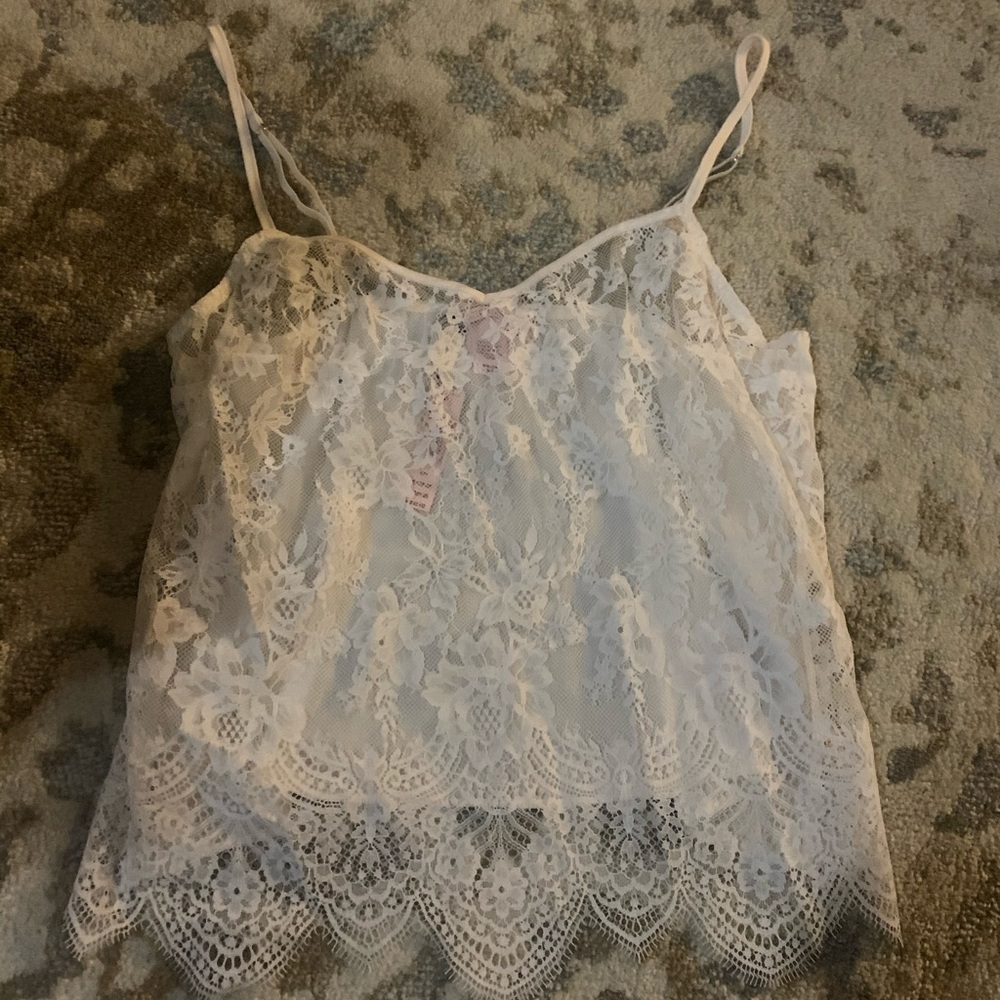 NWT VS Lace Tank
